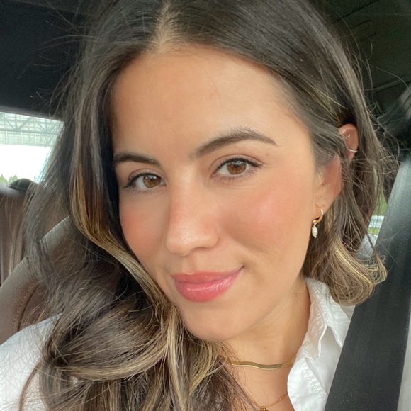 Meet your Posher, Carolina - Picture 1 of 1